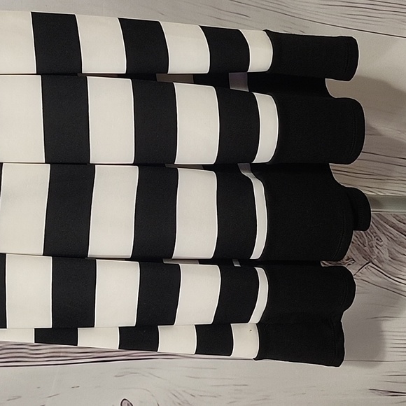 Sophia + Zeke Dress Size 10-12 - Picture 3 of 10